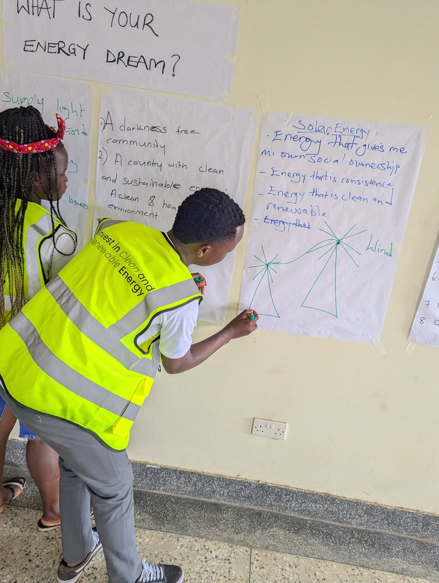 robertpitua's tweet image. During yesterday's #RepowerAfrika campaign anniversary celebration in Kyakaboga organized by @RefineryOil and @NatureTalk_A When asked about my energy dream, I said it's all about harnessing clean energy sources like solar and wind power for a sustainable future #CleanEnergy