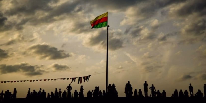 bahozrber's tweet image. Düşene , dövüşene …
#soresarojava 
#Status4NorthAndEastSyria