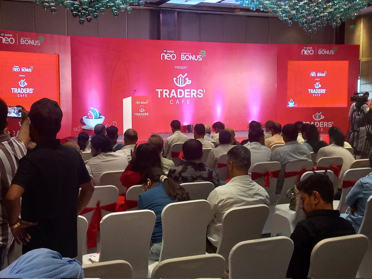NareshPratap1's tweet image. #traderscafedelhi #kotakneo