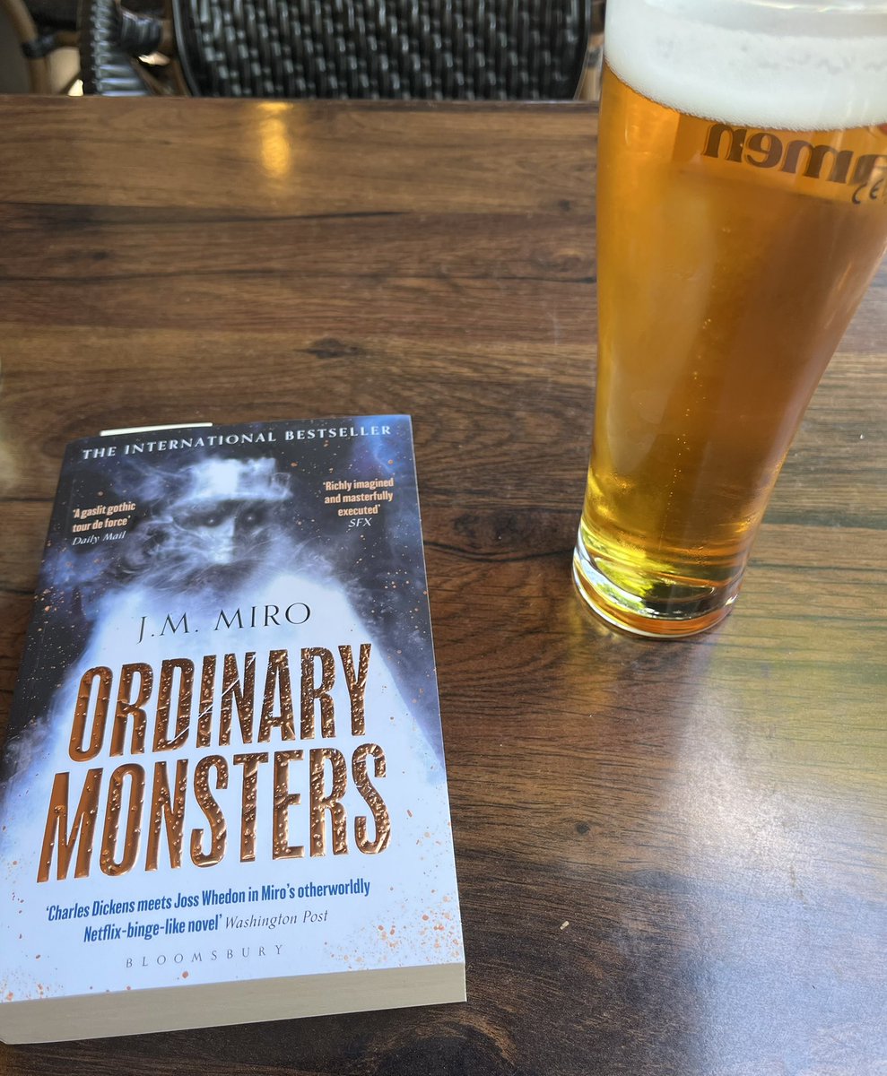 jarrac's tweet image. The inevitable outcome of my yearly visit to Uppsala... 🤭
#booktwt #books