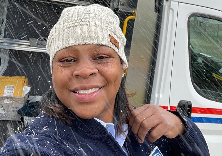 RepRobinKelly's tweet image. A year ago, Octavia Redmond, a dedicated postal worker like my own mother, was shot and killed on her route. Her death underscores the urgent, heartbreaking reality: we need federal gun reform. We can start by passing my Federal Firearm Licensee Bill.