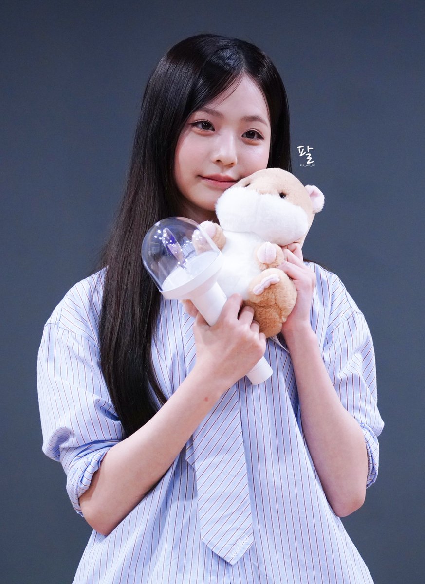 pal_unis_327's tweet image. 250719
#LIMSEOWON #임서원
#유니스 #UNIS