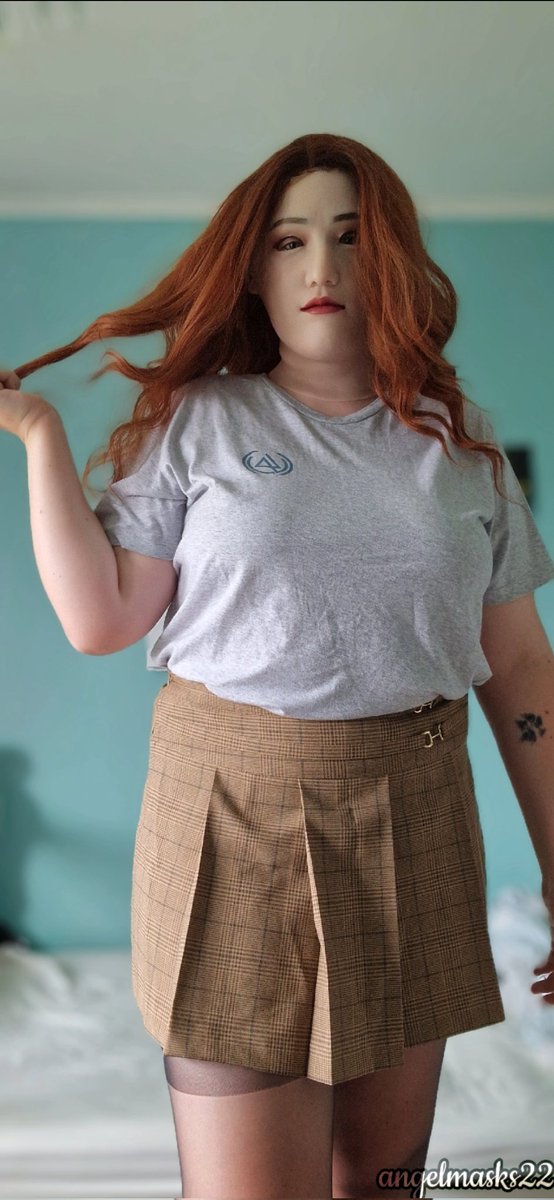 angelmasks22's tweet photo. Gotta love a good skirt~
More pics on my πΈ (π in b10)
#femalemasker #femalemask #siliconemask #crossdresser #crossdressing #roanyer #siliconemasking #cute #skirt #tights #BombShell #ginger https://t.co/YJRKDLX4df