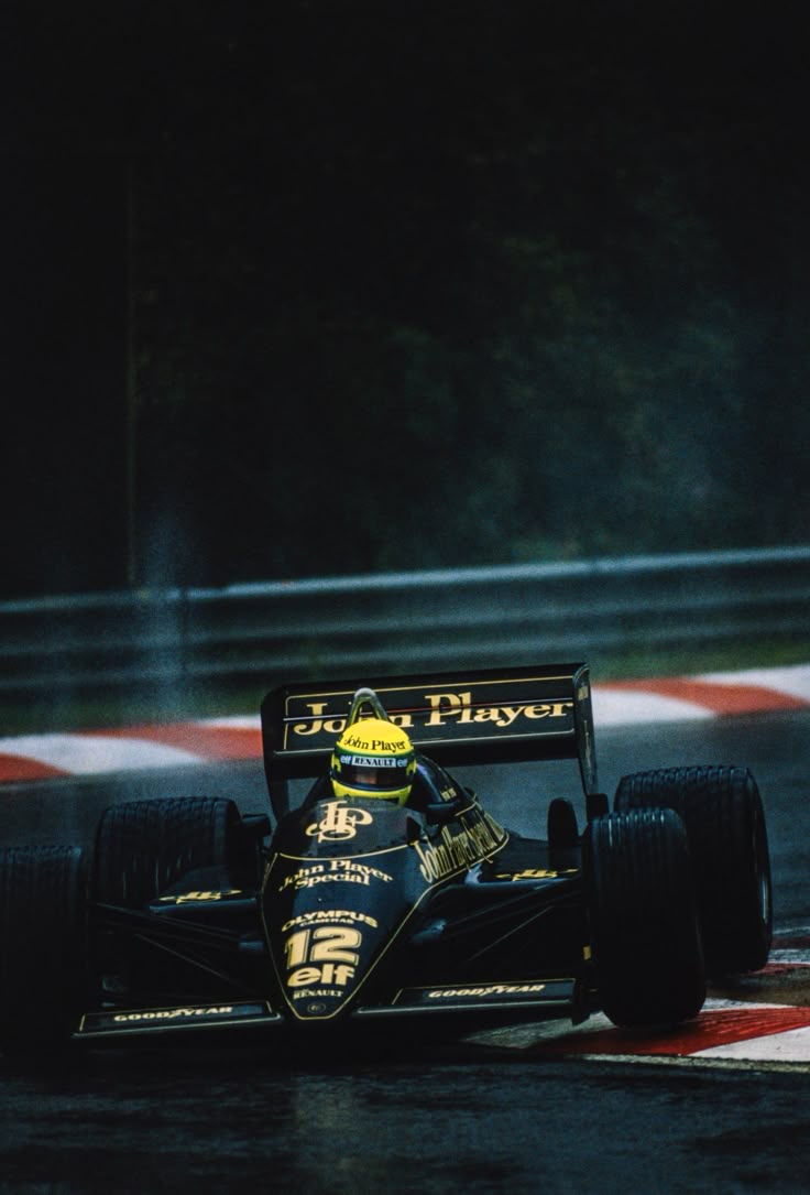 sennatheking's tweet image. Ayrton Senna in his 97T through the bus stop chicane
Qualified 2nd then went on to take the victory on race day
#BelgianGP 1985
#F1