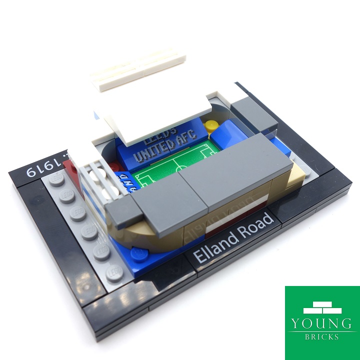 First game of pre-season today for two fierce rivals.

Man United surely cannot have as poor a season as last season.

Get your version of each of these microstadiums here: youngbricks.co.uk/product/old-tr…

youngbricks.co.uk/product/elland…