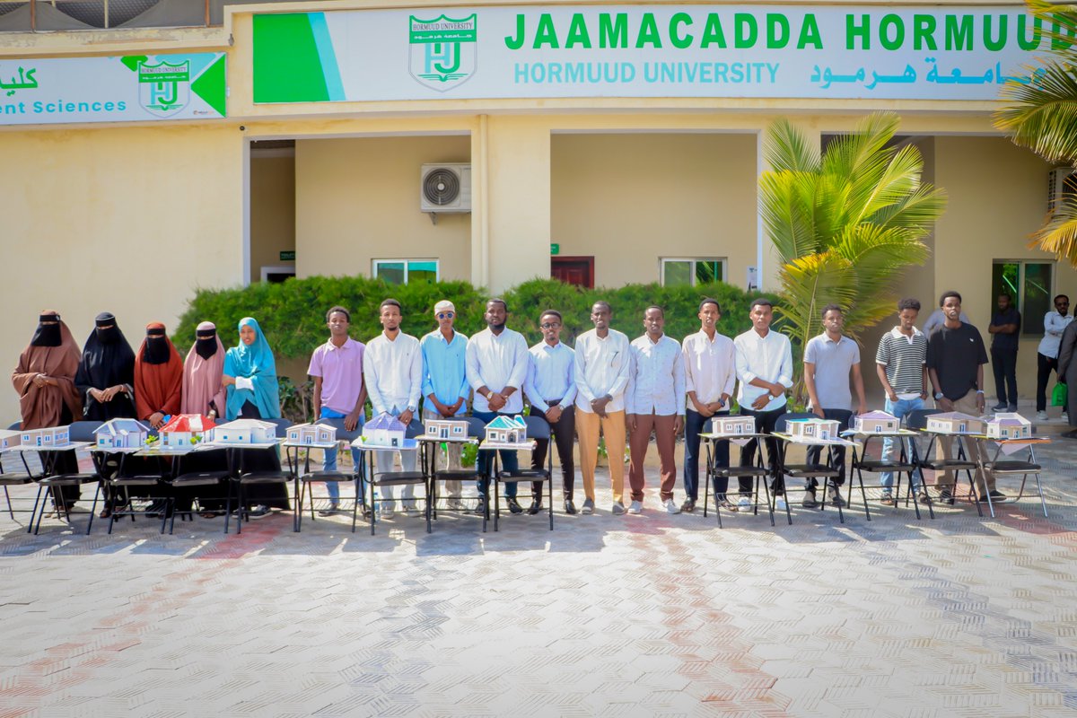 HormuudUni's tweet image. Today, our second year 𝐀𝐫𝐜𝐡𝐢𝐭𝐞𝐜𝐭𝐮𝐫𝐚𝐥 𝐬𝐭𝐮𝐝𝐞𝐧𝐭𝐬 proudly presented a project titled 𝐕𝐈𝐋𝐋𝐀 𝐌𝐎𝐃𝐄𝐋𝐒. This presentation is the outcome of their coursework in 𝐀𝐫𝐜𝐡𝐢𝐭𝐞𝐜𝐭𝐮𝐫𝐚𝐥 𝐃𝐞𝐬𝐢𝐠𝐧 𝐒𝐭𝐮𝐝𝐢𝐨.
#ArchitecturalDesign
#VillaModels