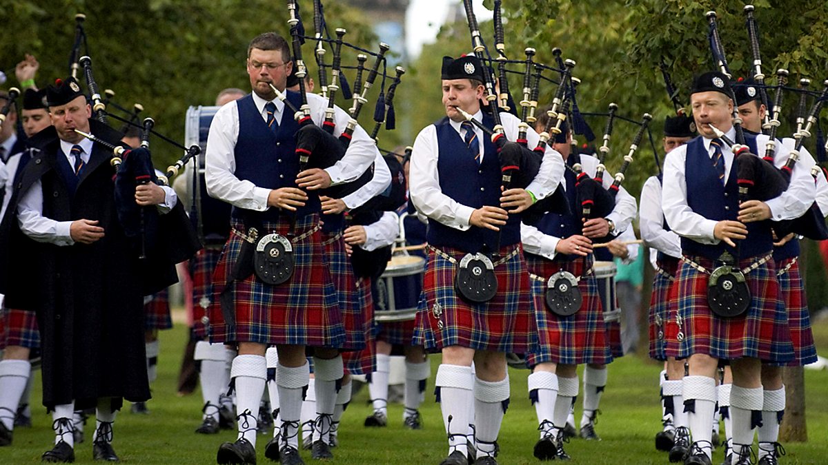 QuirkyForum's tweet image. THE COMPLEXITY OF CANADIAN CULTURE We are the most diverse nation in the world and yet we are united by a powerful range of beliefs, symbols and practices. Here's my take. WW2 and uncle George rescued by a small boat at Dunkirk. Scottish pipe bands (photo). The ice carvings…