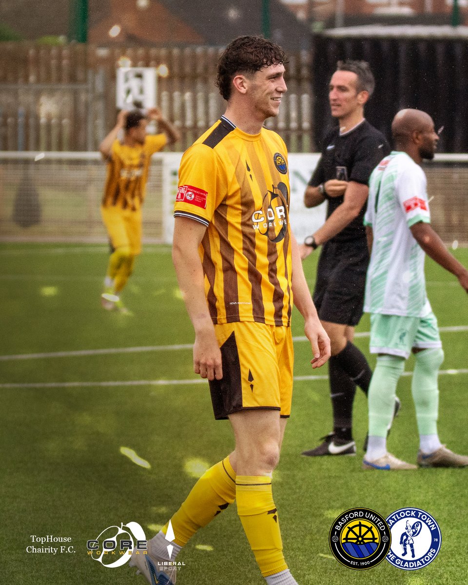 Unstoppable effort.

🟡 2-2 🟢

📸 <a href="/Papapix/">Mick Gretton</a>

#𝐂𝐎𝐘𝐀 || #𝐔𝐓𝐀
