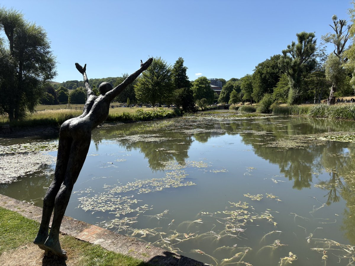 jsdhenderson's tweet image. Very glad we went to Glyndebourne last Saturday and not today.