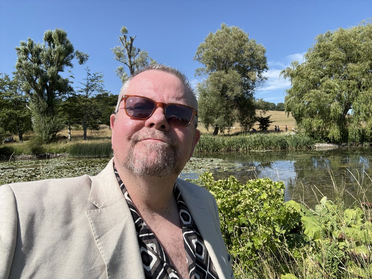 jsdhenderson's tweet image. Very glad we went to Glyndebourne last Saturday and not today.