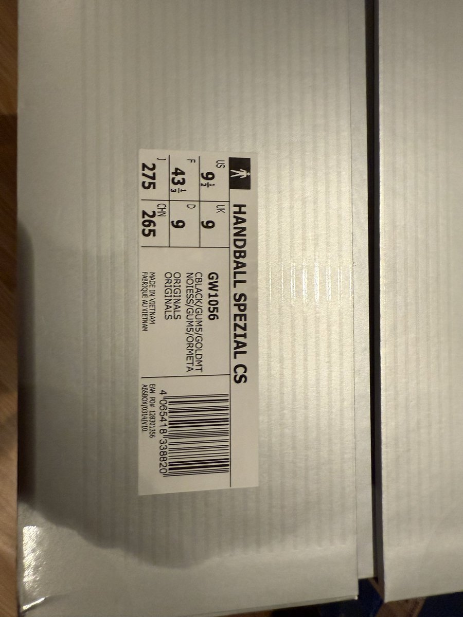 Millicodnor's tweet image. Size 9 bnibwt £130 tyd 👍🏻