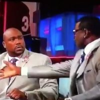 Nicholas (@generalhosen) on Twitter photo 