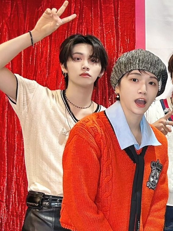 SANRIWOOZFEED's tweet image. today&apos;s sanriwooz !!