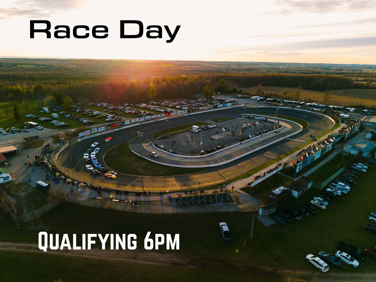 It’s raceday at <a href="/Sunset_Speedway/">Sunset Speedway</a> !! Rain looks like it’ll hold off until racing is finished tonight so come on out to watch! 

If racing is cancelled we will update you through the day!