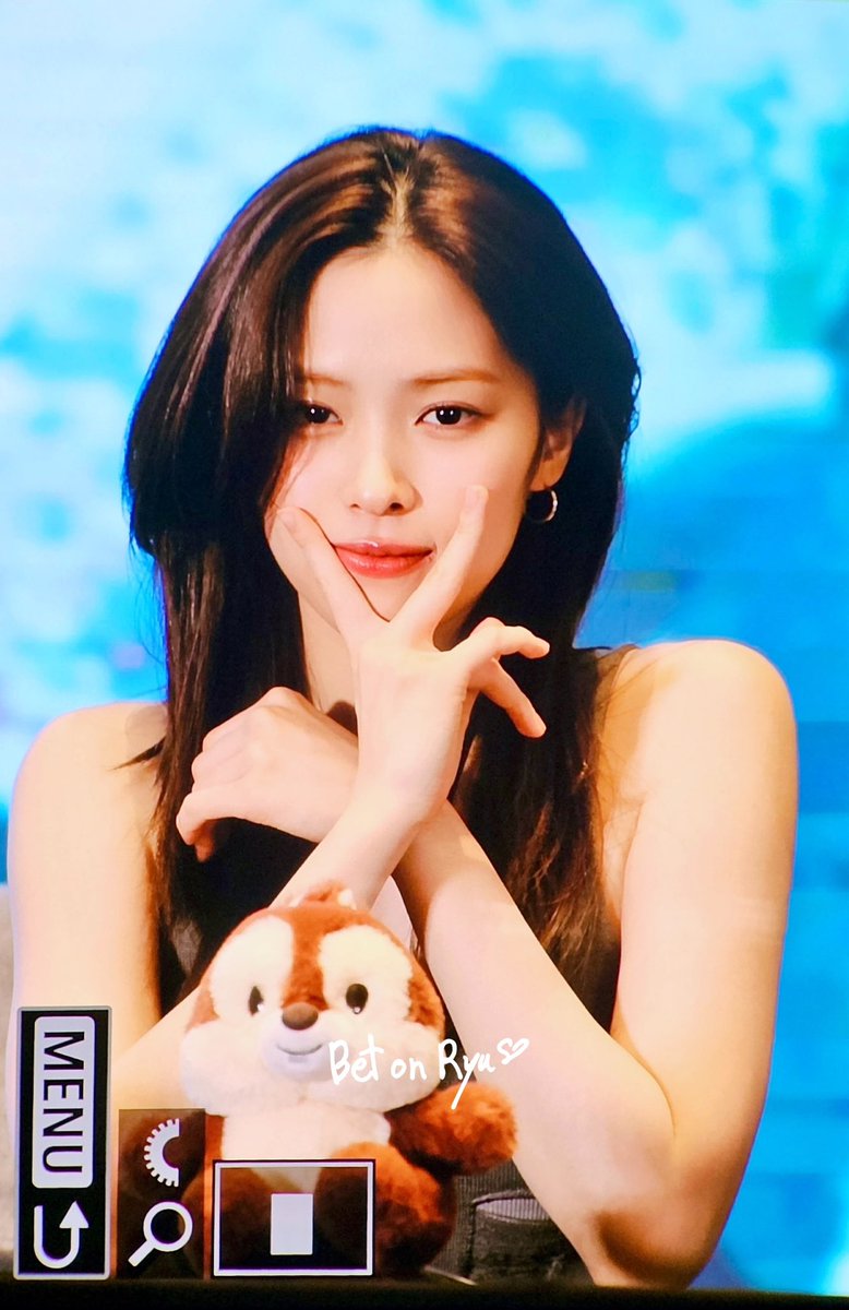 betonryu_srj's tweet image. 250719 메이크스타 1:1
오늘의 🍬🍬🍬🍬
#ITZY #있지 #RYUJIN #류진
@ITZYofficial