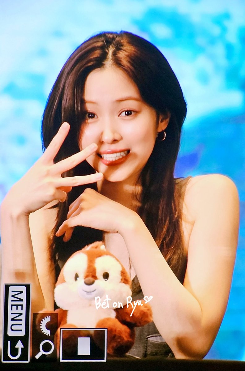 betonryu_srj's tweet image. 250719 메이크스타 1:1
오늘의 🍬🍬🍬🍬
#ITZY #있지 #RYUJIN #류진
@ITZYofficial