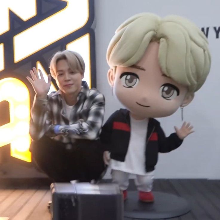 daniminkives's tweet image. dolls