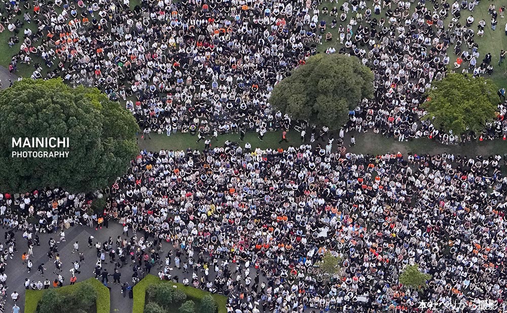 #参院選 の選挙戦最終日、候補者らの「最後の訴え」に多くの有権者が耳を傾けました。

写真特集→mainichi.jp/graphs/2025071…