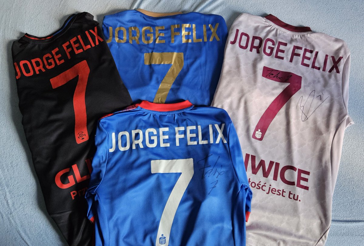 <a href="/JorgeFelix_22/">Jorge Félix Muñoz</a> 😘💙❤️