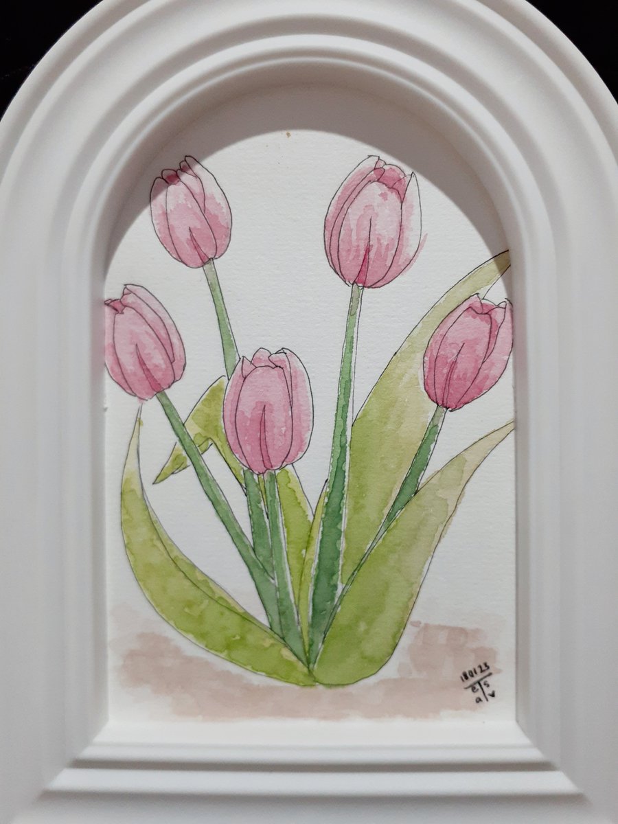 ladyech046's tweet photo. For SALE ‼️Ready to Go

WATERCOLOUR Painting,  
SIMPLE PAINTING
size A6 without frame 

Just Dm Me 📍

#PainteroftheNight #watercolorpainting #forsale #SoldOut  #PaintingCompetition https://t.co/PST3a0OH9J