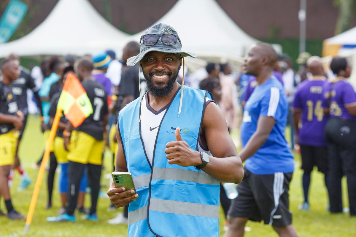 RotaryKiwatule's tweet image. And it's the Round of 32. Will your team make it to the next level?
Rc Kampala Ssese vs Rc Bunga
Rc Buloba vs Rc Kampala 7 Hills
Rc Nansana vs Rc Nalumunye
Rc Wakiso vs Rc Seguku
Rc Makindye vs Rc Bulindo
Rc Masindi vs Rc Mukono Central
#Rotary5Aside #RCKiwatule #RotaryEyamba