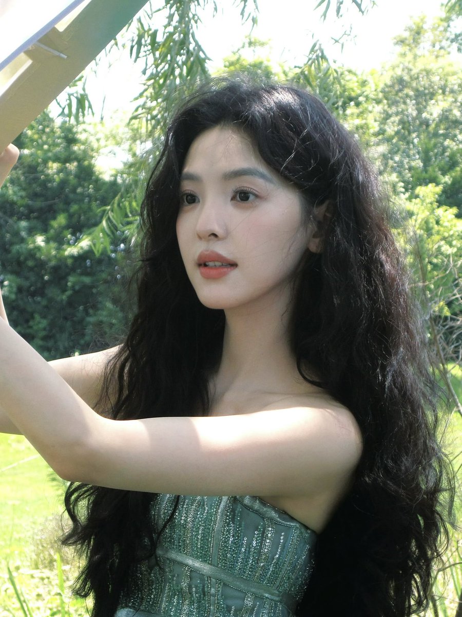 w_ndxr's tweet image. 장정의 장약남.. 히피펌 찰떡 소녀들 ♡