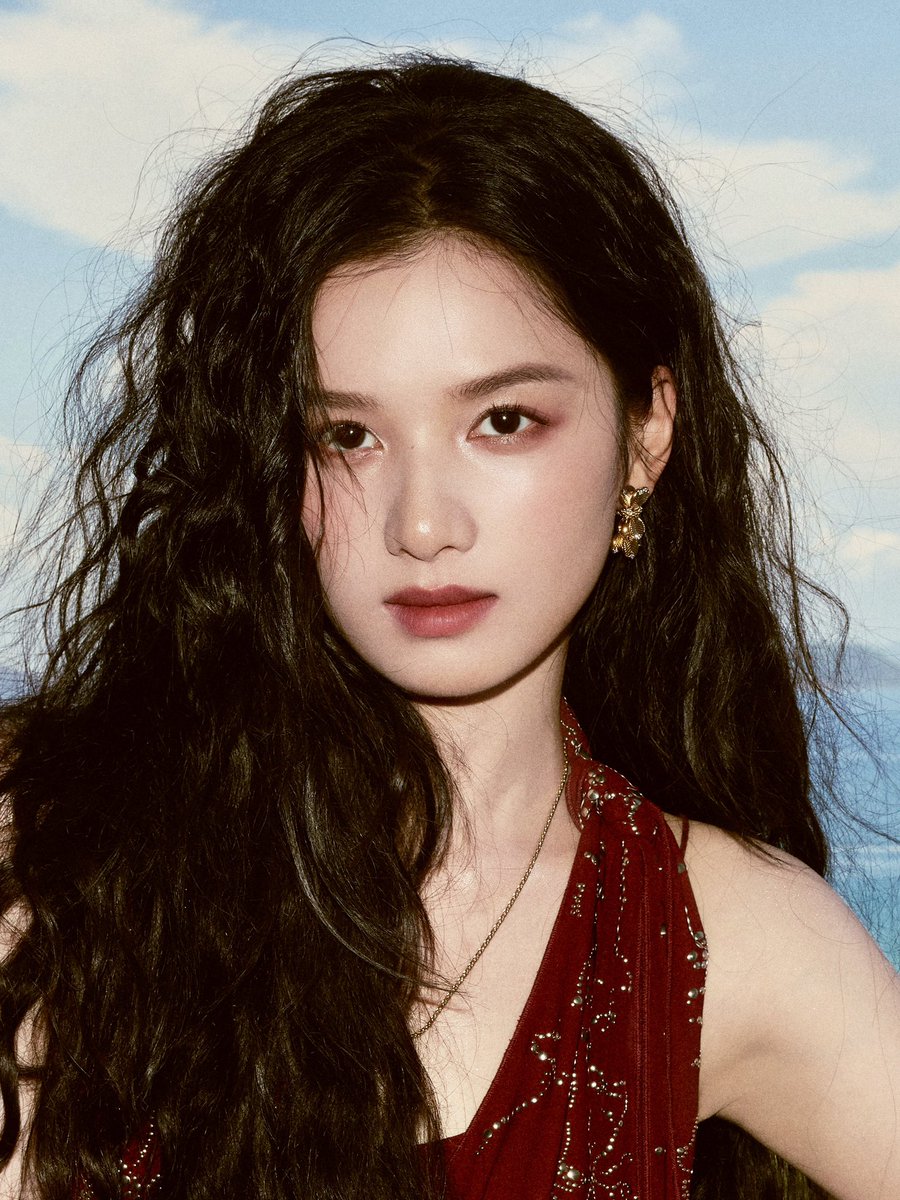 w_ndxr's tweet image. 장정의 장약남.. 히피펌 찰떡 소녀들 ♡
