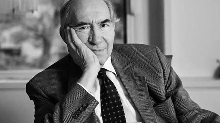 Cumhuriyet Halk Partimizin 6. Genel Başkanı, Gazeteci ve Yazar Altan Öymen’in vefatını derin bir üzüntüyle öğrendim.

Demokrasi mücadelesine ömrünü adayan, duruşuyla herkese örnek olan Altan Öymen’e Allah’tan rahmet, ailesine, sevenlerine ve partimize başsağlığı diliyorum.