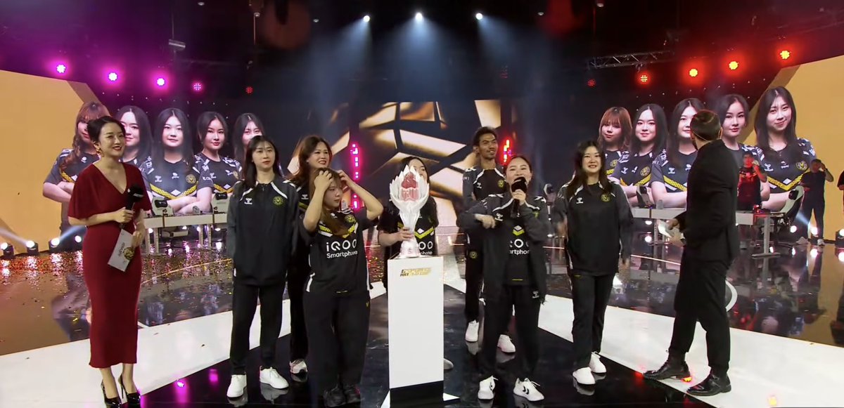 VIT JEonDDing (@jeondding_tk) on Twitter photo Congratulations
EWC championsπ Congratulations
EWC championsπ
