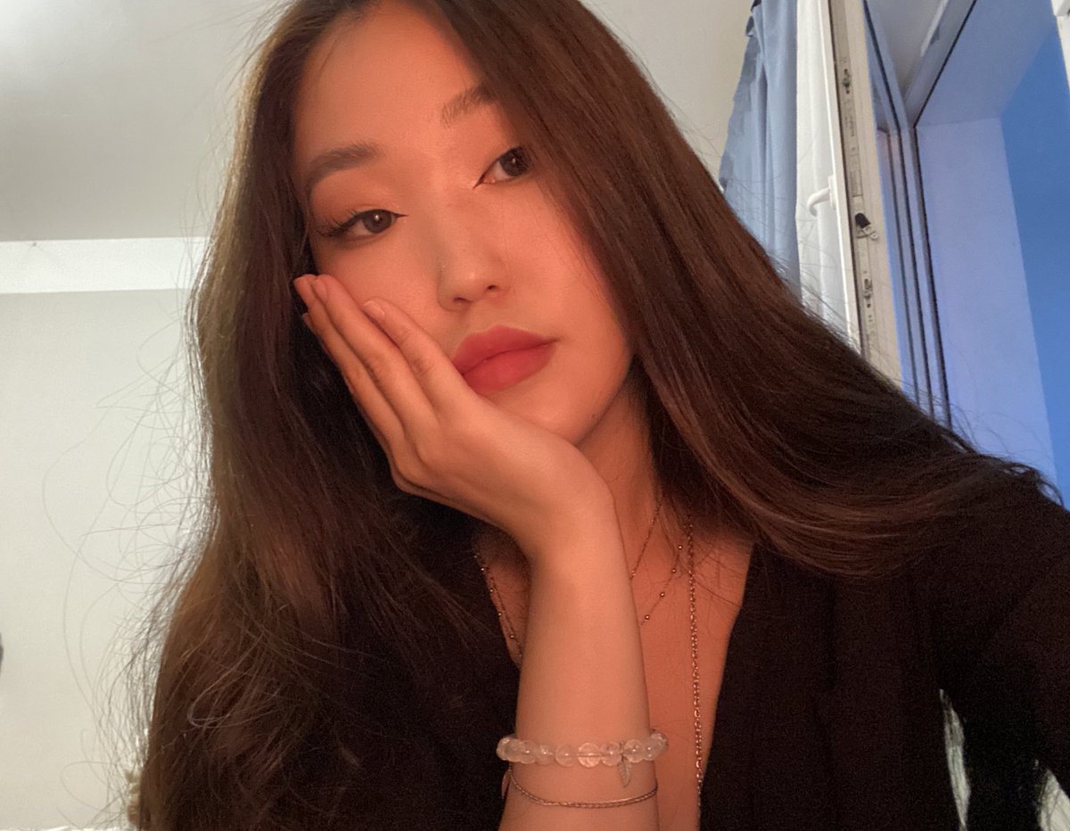 отпускам тухары бастакыбын киэргэнэн тагыстым