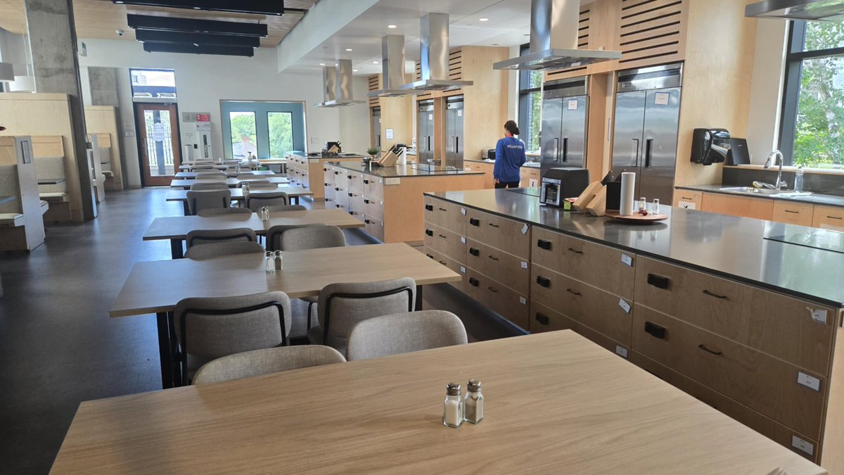 Bigdazw's tweet image. Simply put the new Ronald McDonald House in Halifax is amazing. This is our 11th year utilizing their services we are so thankful they will be forever part of our life with Chester. @RMHCAtlantic #MightyChester #iwk #Halifax