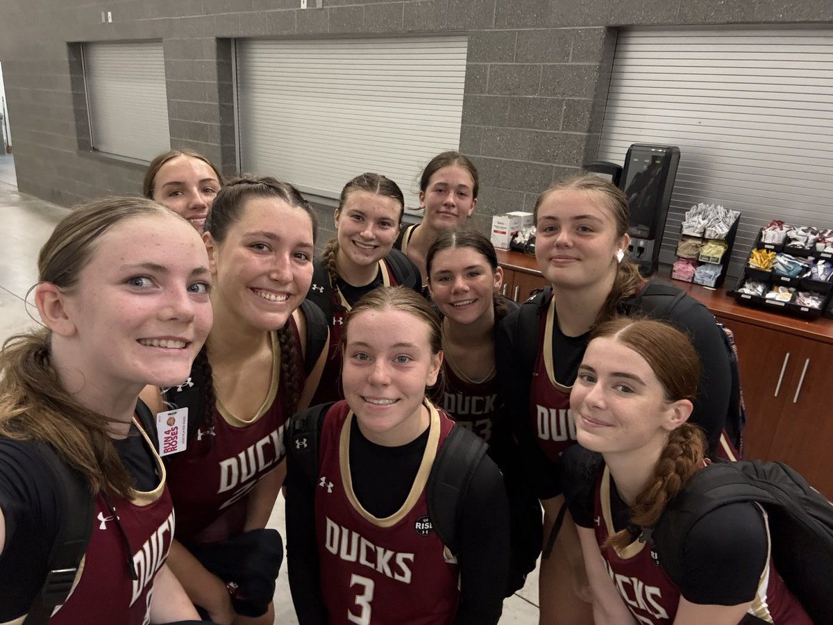 MT Elite Ducks (@mteliteducks) on Twitter photo MT Elite Ducks UA Rise Emerald (2027) with an incredible comeback win in bracket play <a href="/UARiseGirls/">UA Rise Girls I Basketball</a> finals over Texas Team Go Get It! Emerald was down 22 at the half and used relentless pressure defense and clutch scoring to earn the overtime win! #MTEDFamily #EarnedIt #NeverQuit MT Elite Ducks UA Rise Emerald (2027) with an incredible comeback win in bracket play <a href="/UARiseGirls/">UA Rise Girls I Basketball</a> finals over Texas Team Go Get It! Emerald was down 22 at the half and used relentless pressure defense and clutch scoring to earn the overtime win! #MTEDFamily #EarnedIt #NeverQuit
