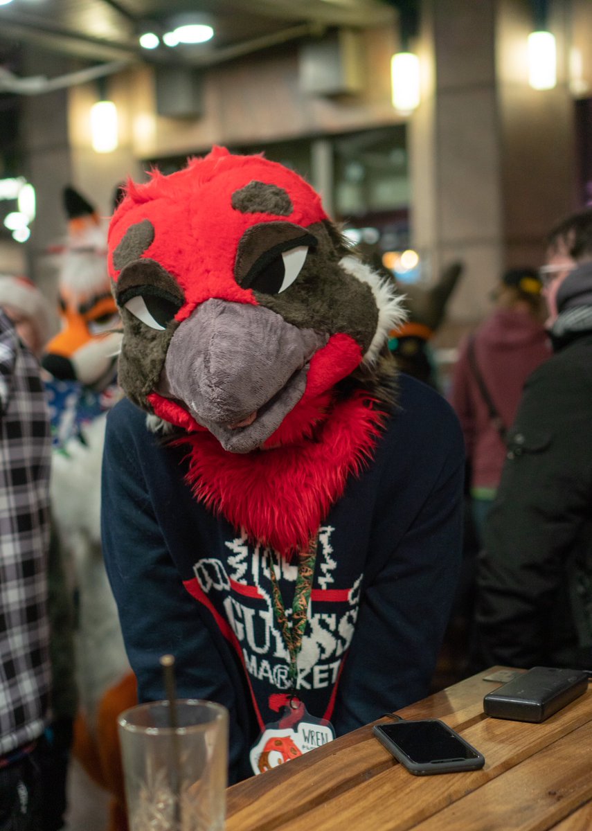 Will be at the LFM summer party today, say hi if you see me!! (Will draw for drinks)