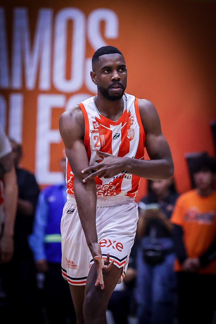 RisingStarsSA's tweet image. In the second game vs. Panteras in Mexican @LNBPoficial, JOSHUA WEBSTER had 14p, 7a, 6r, & 2s.