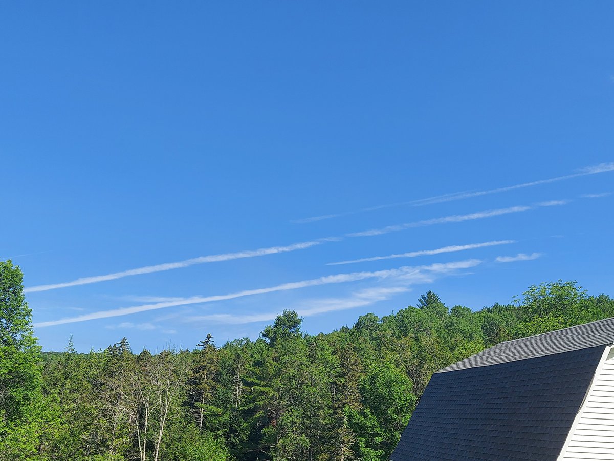 PanicMike13's tweet image. My view to the west