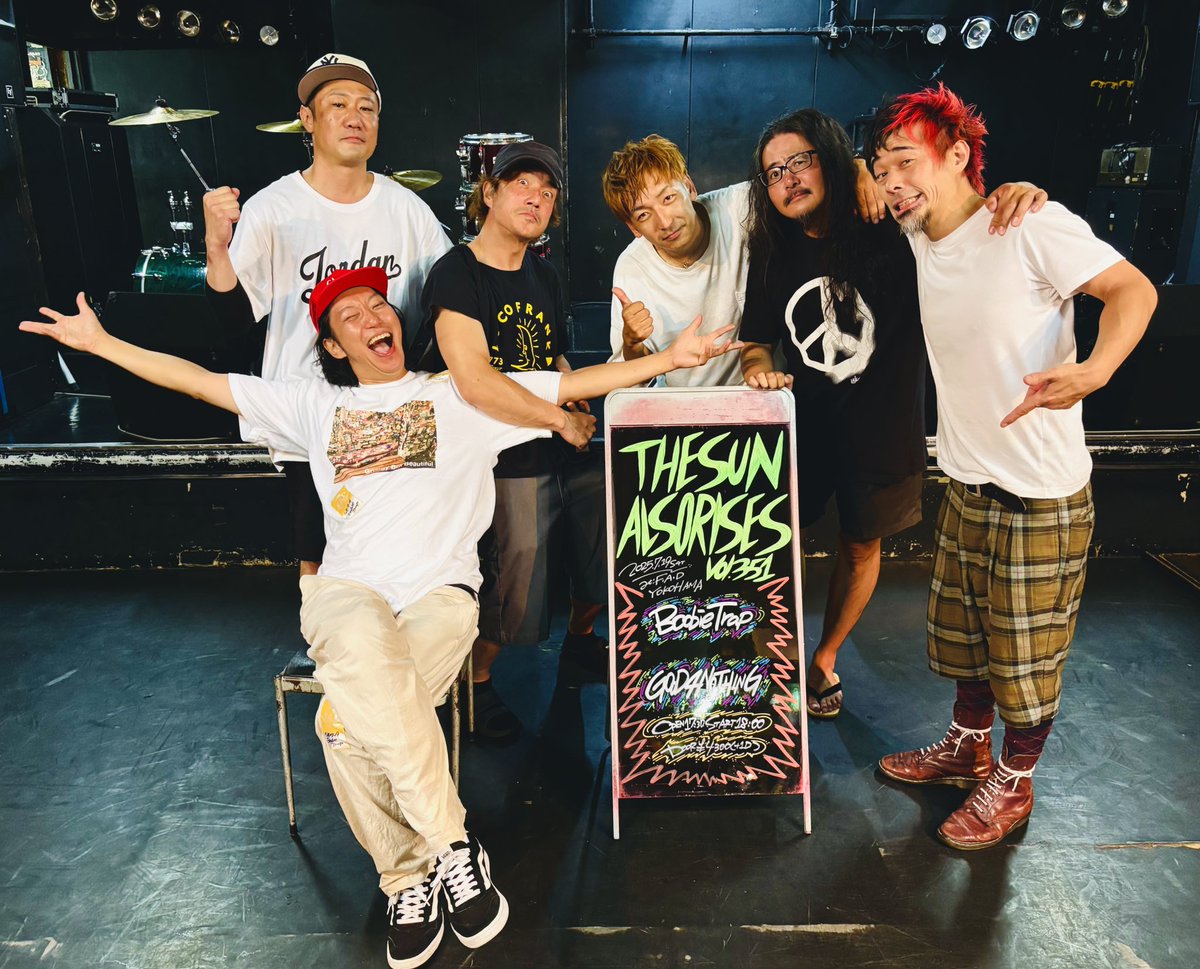 good4nothing_jp's tweet image. 7月19日(土)
横浜FAD
THE SUN ALSO RISES vol.351
w/ Boobie Trap
大好きなFADでブービーとガッツリツーマン楽しすぎました!遊んでくれた皆さんありがとうございました!!