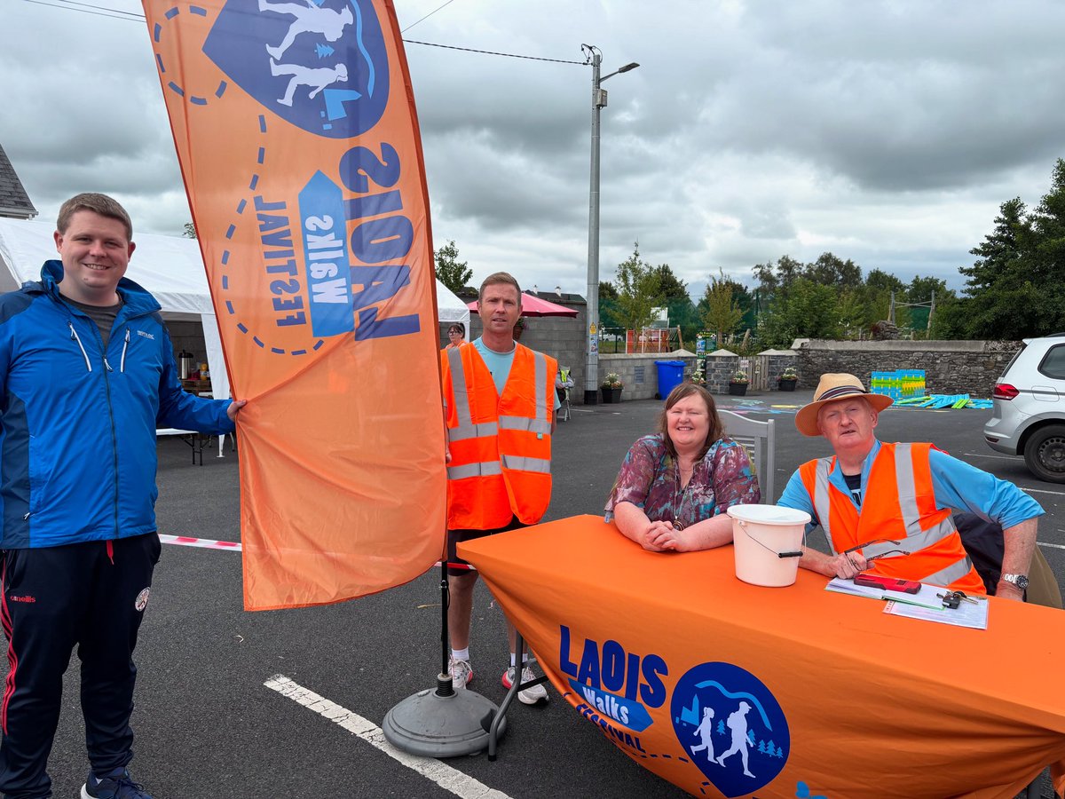 Great to welcome the Laois Walks Festival to Borris-In-Ossory today for the walk on our Sli na Slainte walking track! 

Well done to Ann Marie, John and all the volunteers from Borris In Ossory Tidy Towns for their work in organising this event.

Cllr Conor Bergin