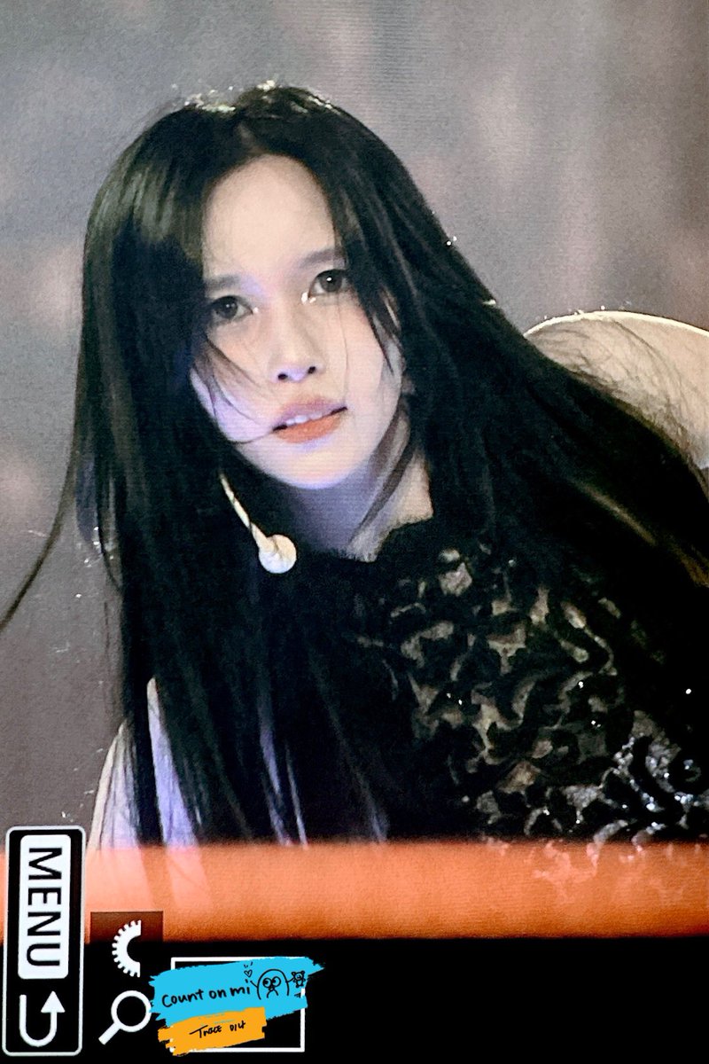 250719 #ThisIsFor in Incheon preview

Stone cold🧊

#TWICE #트와이스 #トゥワイス
⁠⁠#MINA #미나 #ミナ