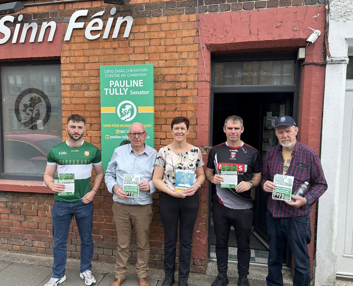 CavanSinnFein's tweet image. We serve neither King nor Kaiser, but Ireland. SF activists were out in force today in Cavan town, publicising our Public Meeting on Wednesday 23 July at 7.30pm in Cootehill

Bígí linn! All welcome to this important discussion on the future of Ireland’s military nonaligned status