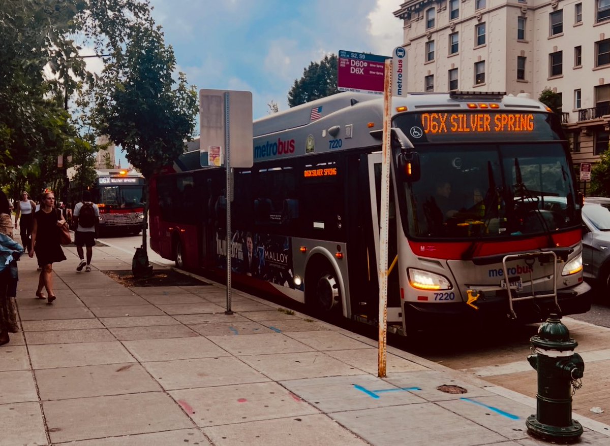 wmata's tweet image. 🎾 Game, set, match: The @mubadalacitidc Open Tennis Tournament kicks off today! Pro tip: Take Metro to Fitzgerald Tennis Center.