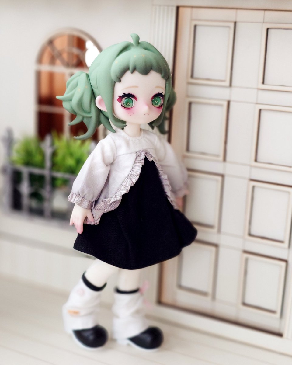chiirarachii's tweet image. 最後は緑の子、実はこの子が一番可愛いと思ってる(モクレンフェイス入れ替えながら)
頭が重すぎず、バランスもよくて、このシリーズはこの子だけでいいんじゃない?と思うくらい好きな感じになりました!
#次元界TOY
#Nyssa
#怪奇なナイトメア