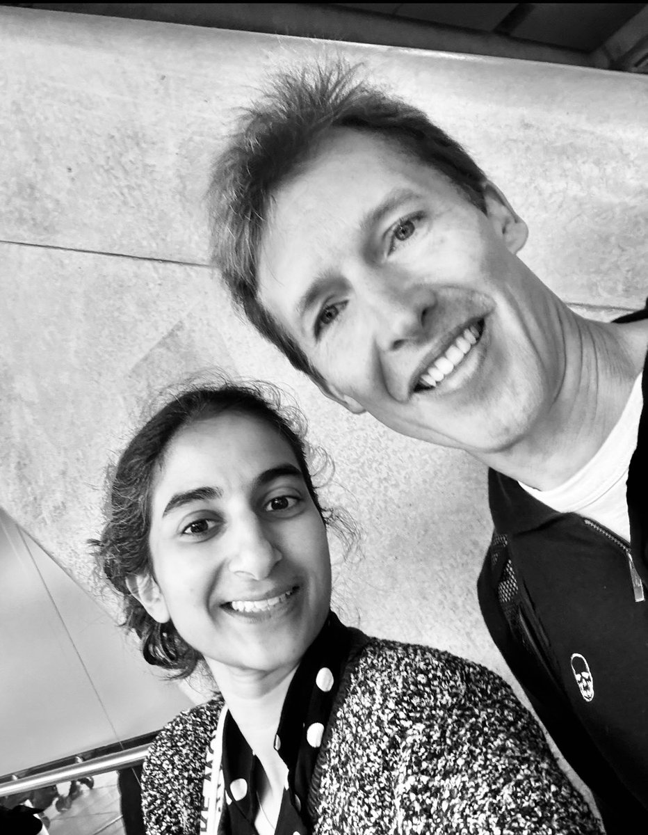 Ask this man if anyone had told him that he looked like <a href="/JamesBlunt/">James Blunt</a> . 👀