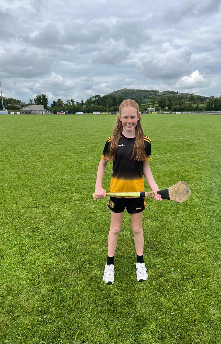 DerrylinGFC's tweet image. Best wishes to St. Ninnidh's PS Derrylin pupil Fianna O'Reilly who will represent @FermanaghGAA in the mini game at half time at this weekends All Ireland Hurling Final between Cork & Tipperary in Croke Park
A fantastic achievement. We hope Fianna and her family enjoy their day