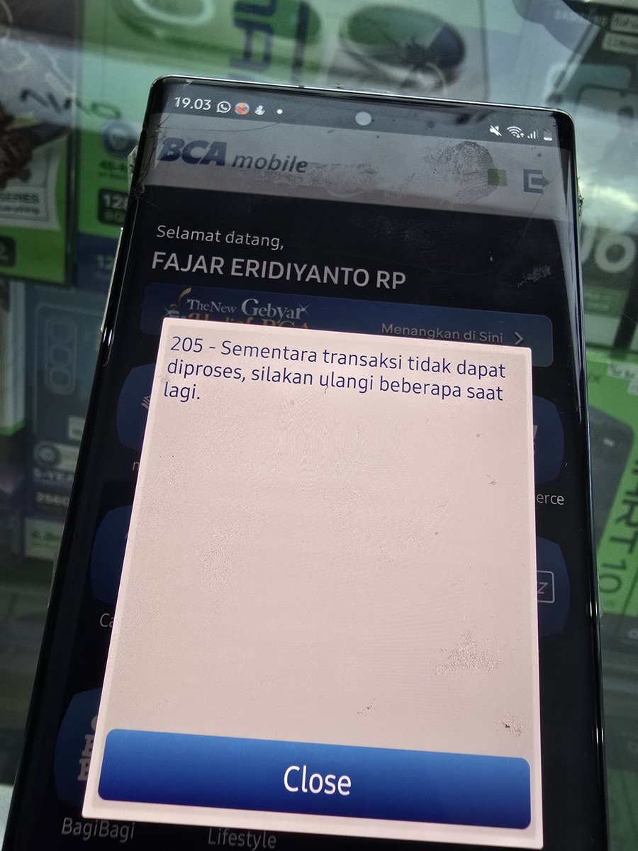 mimin <a href="/HaloBCA/">Halo BCA</a> aplikasi malam ini bermasalah kah?