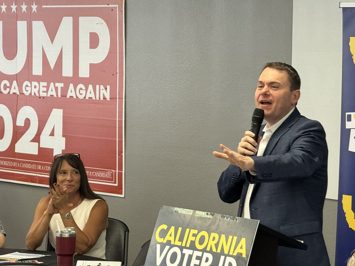 GOPNevadaCounty's tweet image. Interested in requiring Voter ID in California elections? Carl DeMaio in #marysville this morning on how we are going to get this done #california. Thank you Chairwoman Lassaga for hosting this great event in #yubacounty #thecaliforniaway @ReformCalif #voterid @carldemaio