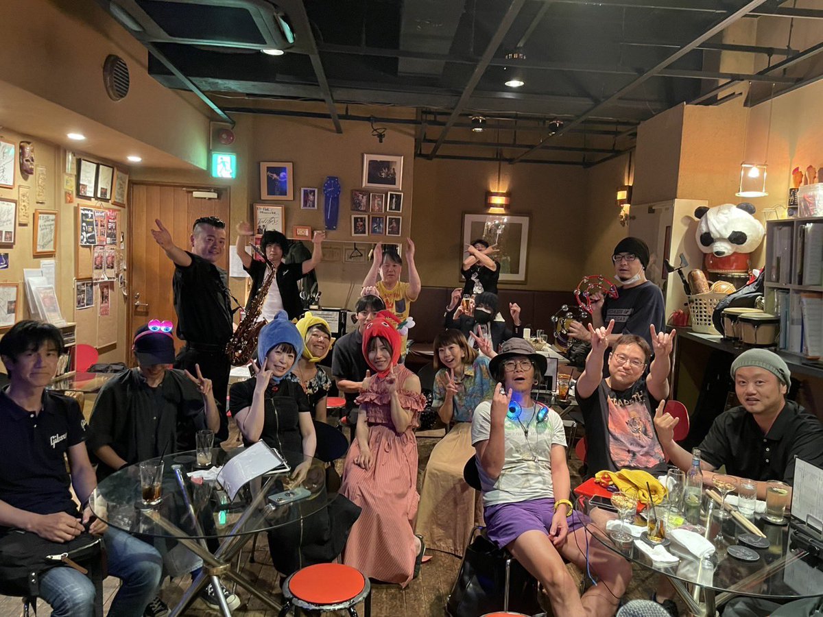 JAM_BFLAT's tweet photo. 本日JAMナイトありがとうございましたー！
ご新規様たくさんでした✨
次回は8/15(金)20:00-5:00久しぶりのオールナイトです！！ https://t.co/AWtRGx3JDM