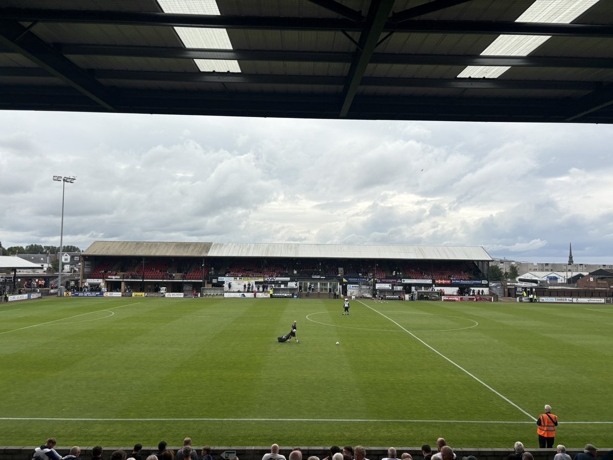 Kerr Rowan tweet media