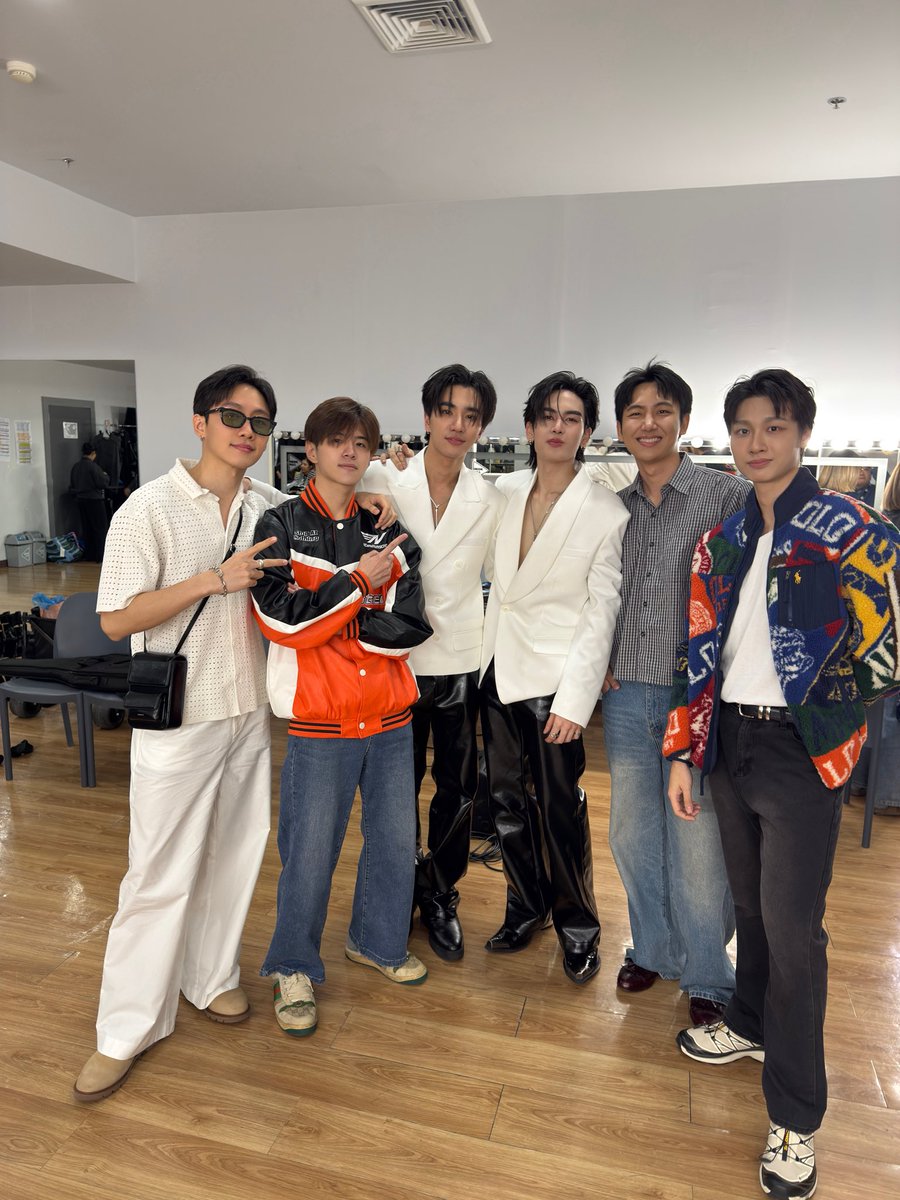 MARK_SIWATOFFICIAL tweet media