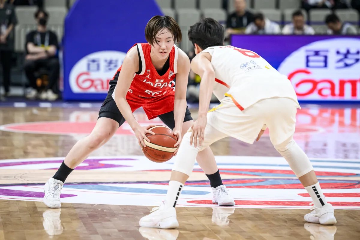 cx_basketball's tweet image. FIBA女子アジアカップ2025 準決勝

🇯🇵日本 90-81 中国🇨🇳

前半日本に流れを作ったのは、
最年少 #田中こころ 選手‼️
第1Qのみで驚異の21得点をあげ、
両チーム最多である合計27得点の活躍を
見せました✨

後半はベテランの #宮澤夕貴 選手が中国の高い壁にも負けずチームを引っ張り、…