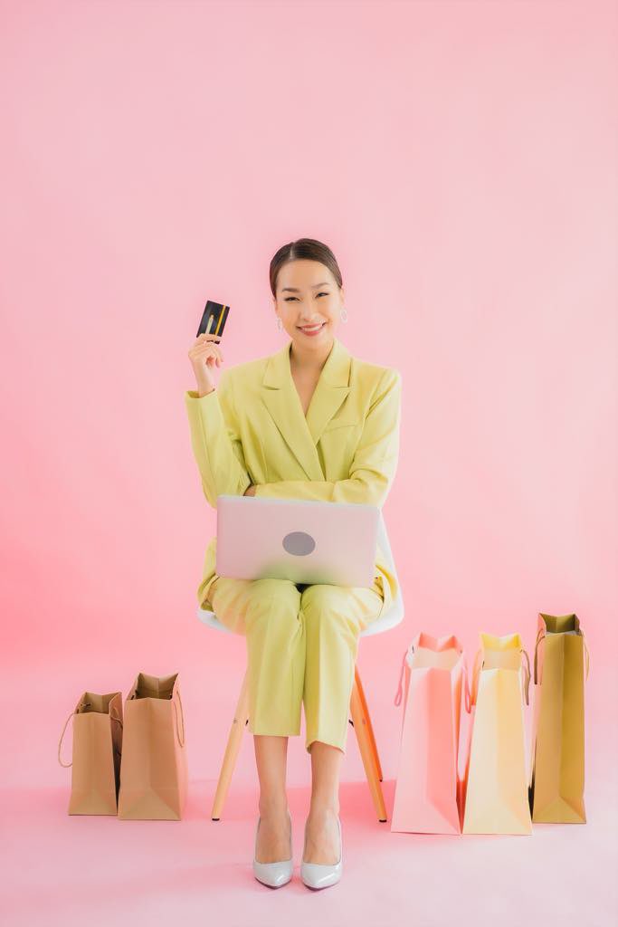 FunchApp's tweet image. What you buy matters.
Let your money reflect your values. 💸✨
#ShopYourValues #MindfulConsumer #EthicalIsEssential